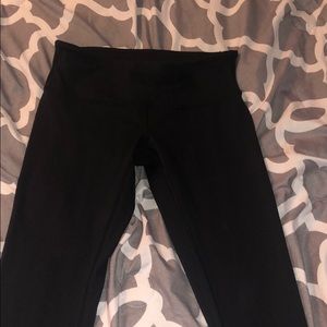 Women’s lulu lemon leggings (Capris)